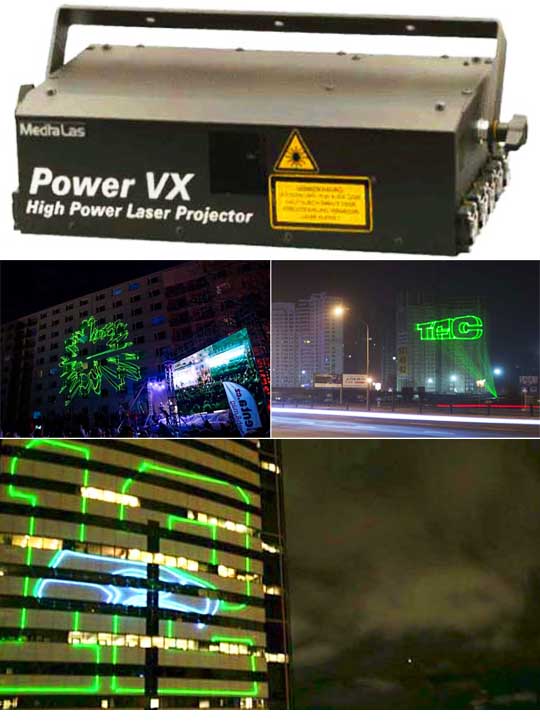 Зенитный прожектор лазерный MEDIALAS Power VX 1000, Луч в небо со здания